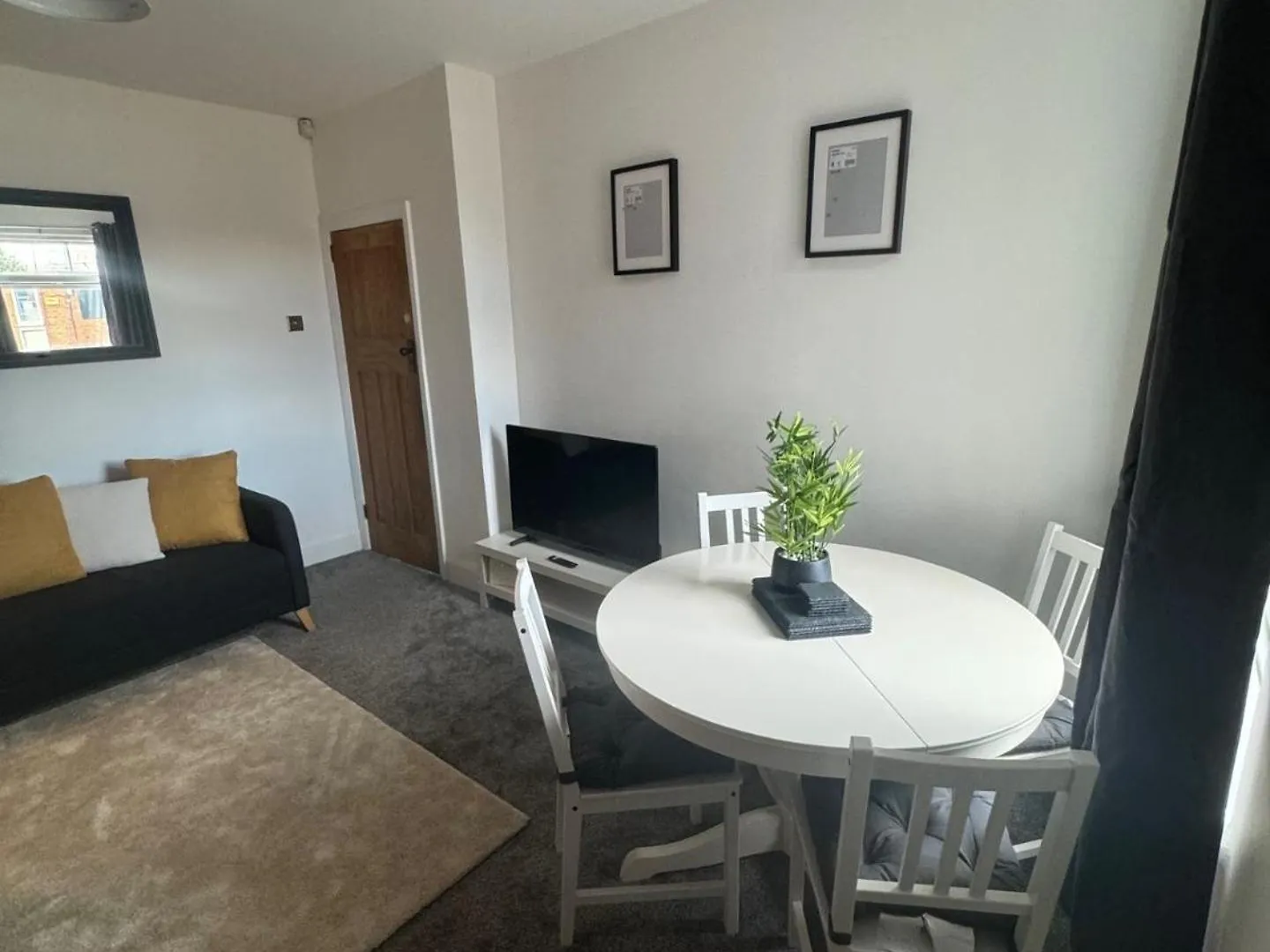 Simonside Apartment - 3 Bedrooms Newcastle-upon-Tyne